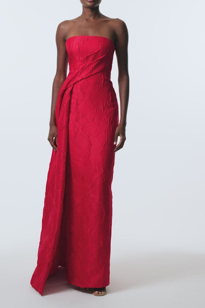 Monique Lhuillier Spring 2026 Poppy Linear Rose Jacquard Strapless Strapless draped column gown with train - video.