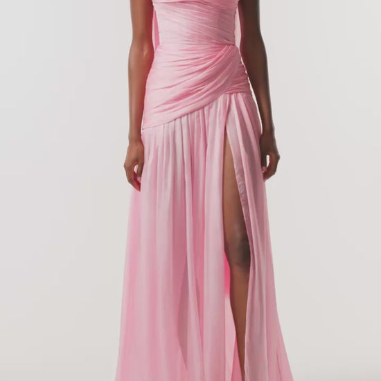 Monique Lhuillier Fall 2026 Sweetpea Iridescent Chiffon strapless asymmetric draped gown with scarf - video.
