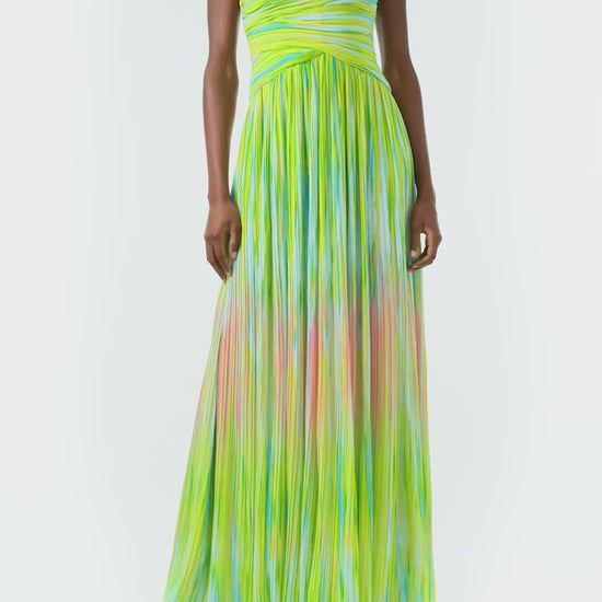 ML Monique Lhuillier Spring 2024 strapless, sweetheart neck gown with draped bodice and flowing skirt in green Electric Stripe pleated crinkle chiffon - video.
