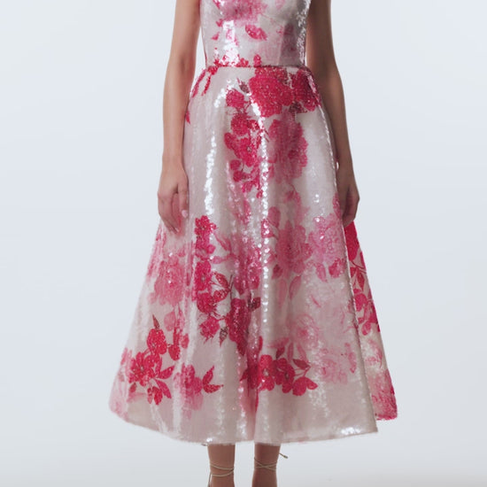 Monique Lhuillier Spring 2026 Rose Ombre Printed Sequin Pink/Multi Strapless sweetheart tea length cocktail dress - video