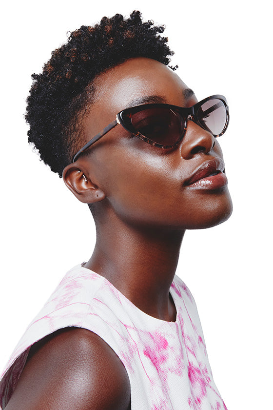 Naomi Tortoise Sunglasses - Model Side View